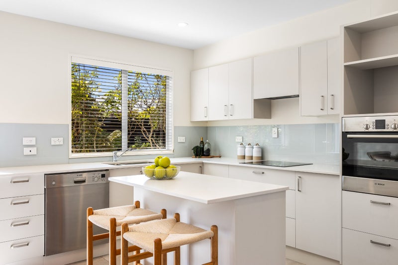 2/25A Strickland Street, Sydenham, Christchurch - Carousel 2