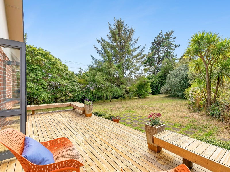 65 Bell Street, Tawa, Wellington - Carousel 2