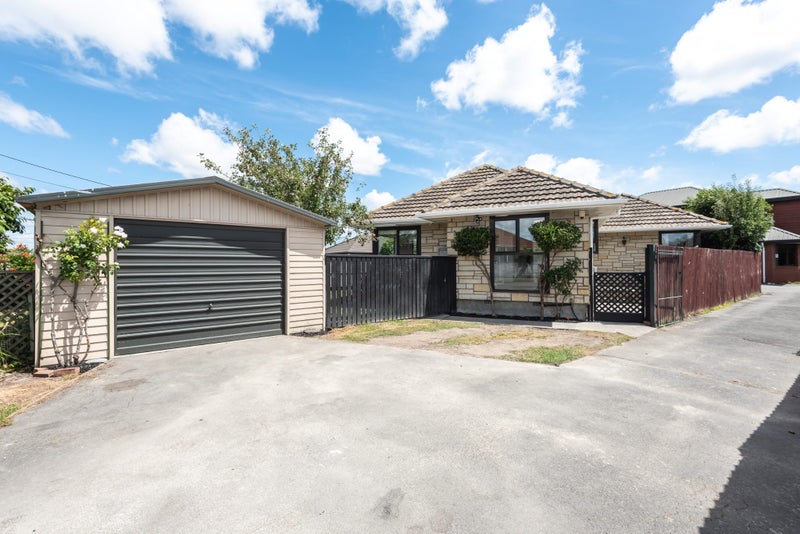1/18 Wentworth Street, Ilam, Christchurch - Carousel 18