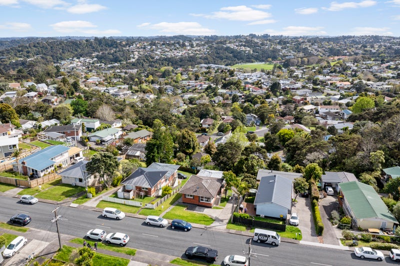 1/21 Seaview Road, Glenfield, Auckland - Carousel 16