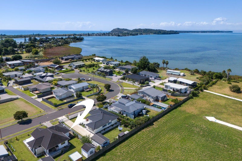 6 Sandleigh Drive, Athenree, Katikati - Carousel 2