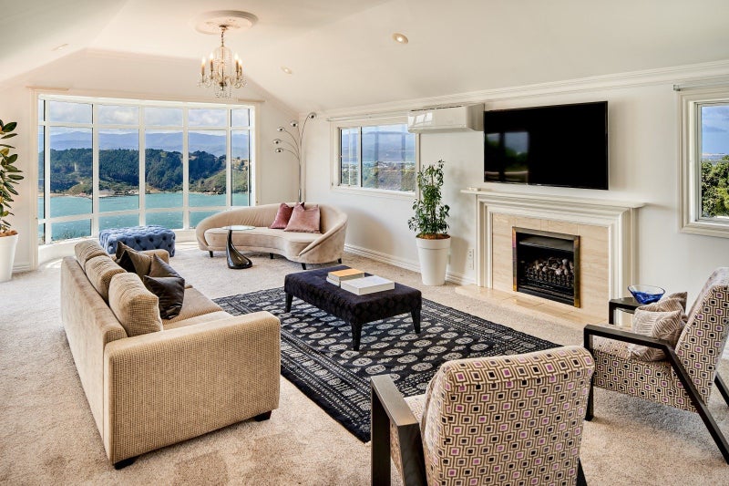 4 Robieson Street, Roseneath, Wellington - Carousel 1