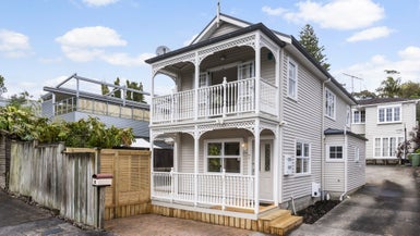 26 Springfield Road, Morningside, Auckland - Carousel 1