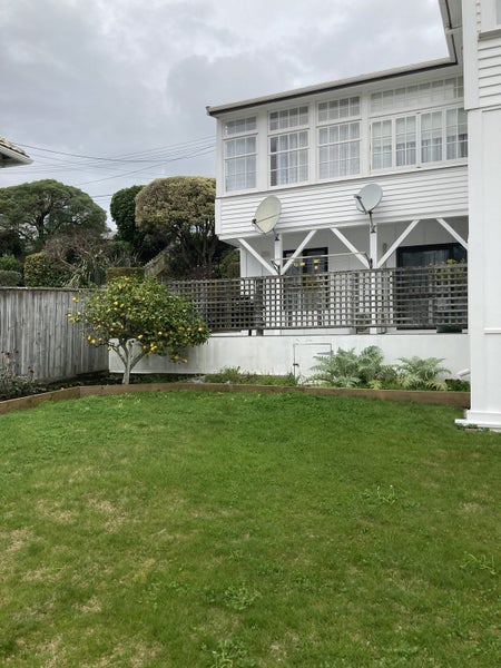 104A Waipapa Road, Hataitai, Wellington - Carousel 1