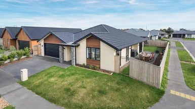 27 Meyer Crescent, Halswell, Christchurch - Carousel 1