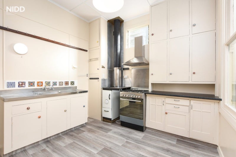 37 Garfield Avenue, Roslyn, Dunedin - Carousel 1