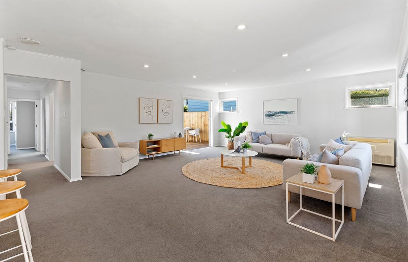 3 Baylands Drive, Newlands, Wellington - Carousel 2