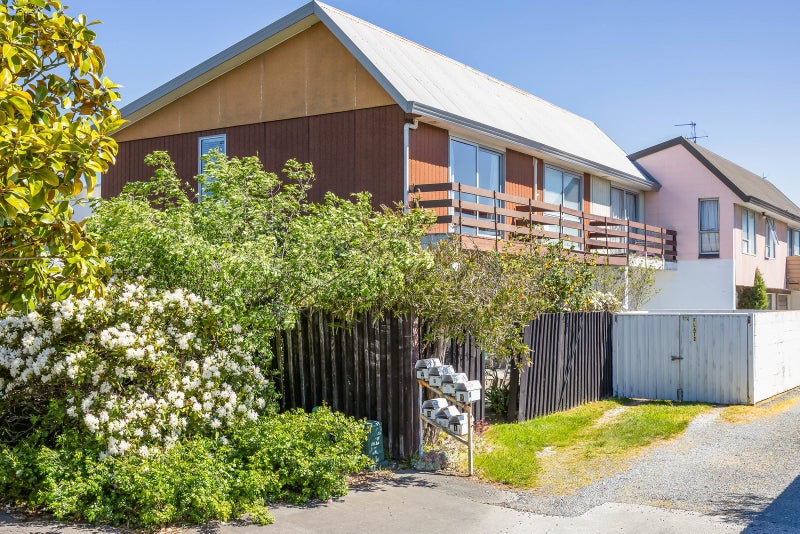 1/9 Kipling Street, Addington, Christchurch - Carousel 1