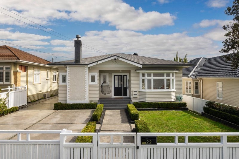22 Parkdale Road, Mount Albert, Auckland - Carousel 1