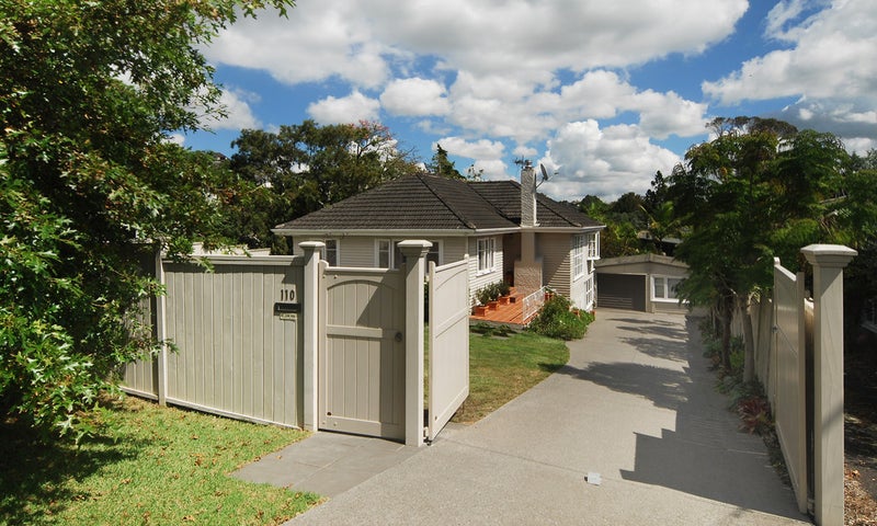 110 Pah Road, Cockle Bay, Auckland - Carousel 1