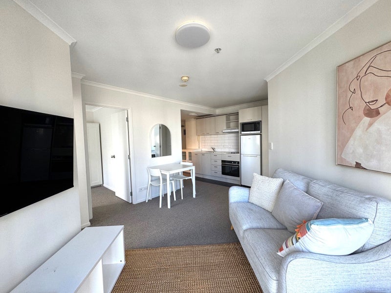 407/96 Symonds Street, Grafton, Auckland - Carousel 2