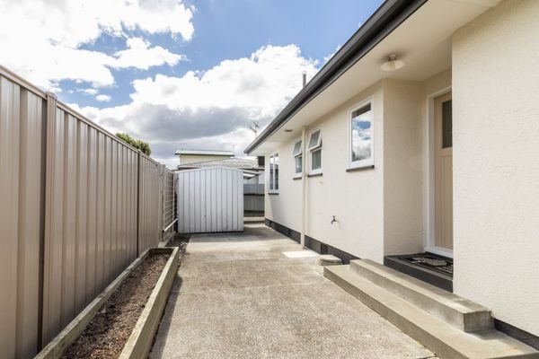 44 Downing Avenue, Pirimai, Napier - Carousel 13
