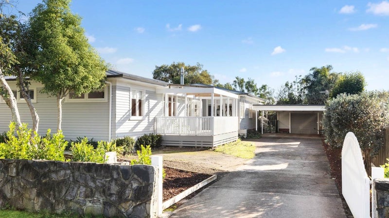 71 George Crescent, Buckland, Pukekohe - Carousel 1