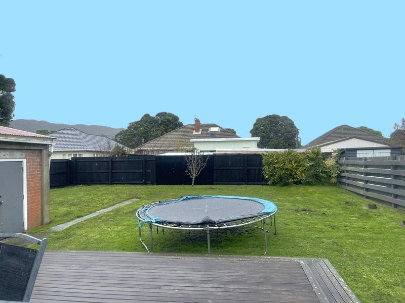 52 Dyer Street, Epuni, Lower Hutt - Carousel 14