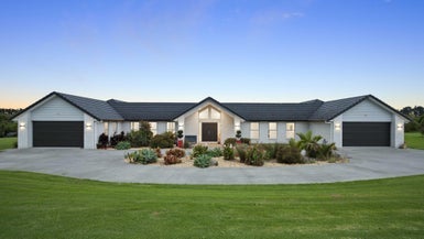 66 Bushlake Way, Papakura - Carousel 1