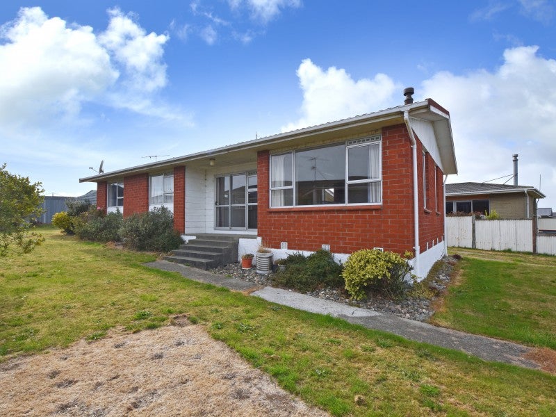 44 Humber Street, Clifton, Invercargill - Carousel 1