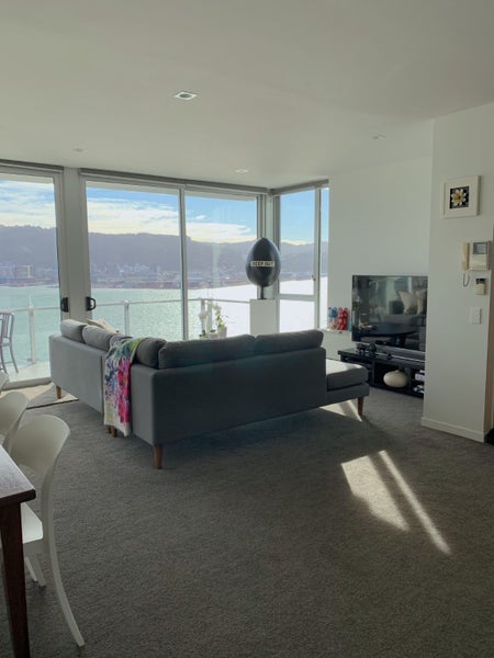 4/22 The Crescent, Roseneath, Wellington - Carousel 2