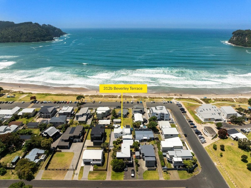 312B Beverley Terrace, Whangamatā - Carousel 1