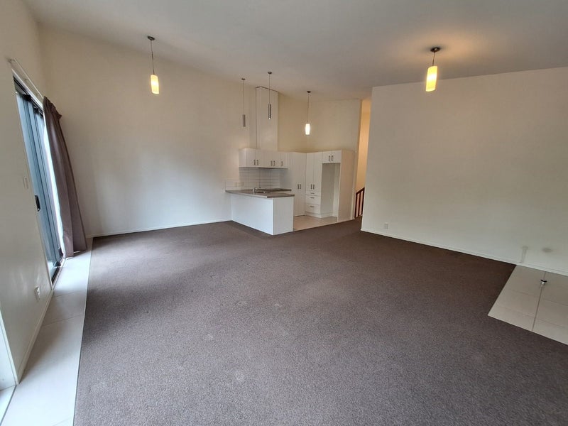 5A Athens Road, Onehunga, Auckland - Carousel 2