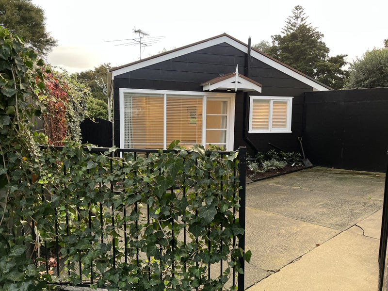 15 Seaview Terrace, Manukau Heads, Āwhitu - Carousel 1