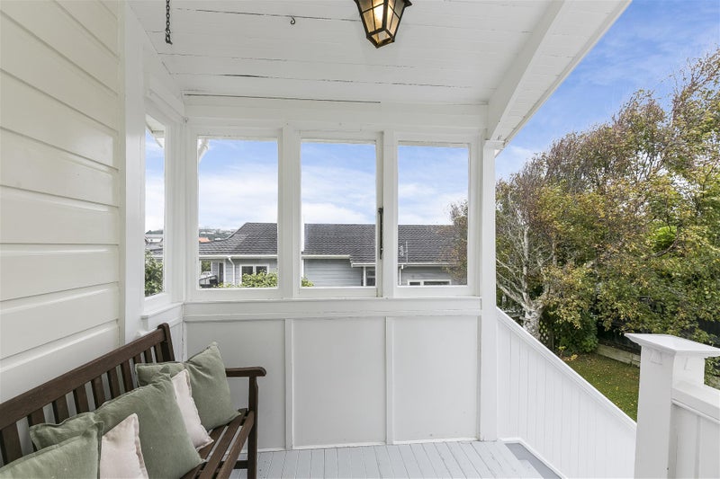 55 Everest Street, Khandallah, Wellington - Carousel 2