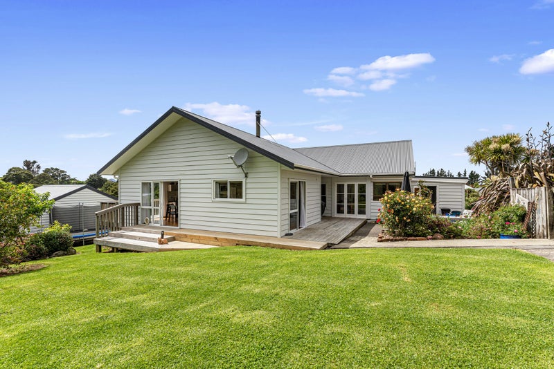 105 Tudehope Road, Kamo - Carousel 2