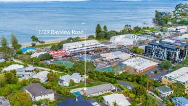 1/29 Bayview Road, Browns Bay, Auckland - Carousel 1