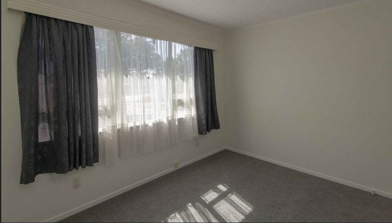 47 York Avenue, Tamatea, Napier - Carousel 2