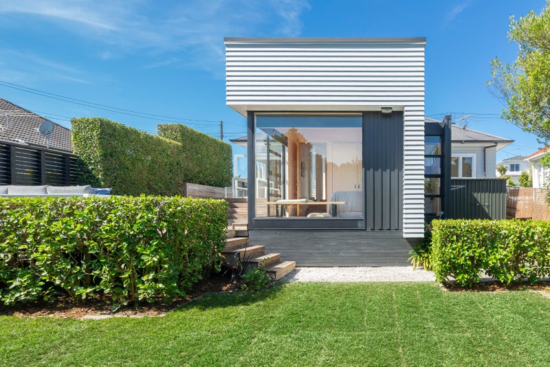 46 Sunny Brae Crescent, Westmere, Auckland - Carousel 21