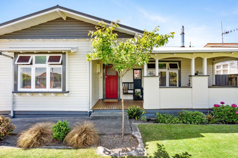 910 Dufferin Street, Akina, Hastings - Carousel 1