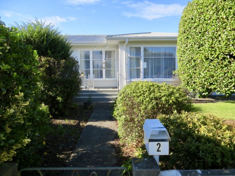 2 Aberdeen Avenue, Takaro, Palmerston North - Carousel 2