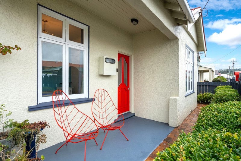 21 Hall Street, South Dunedin, Dunedin - Carousel 1