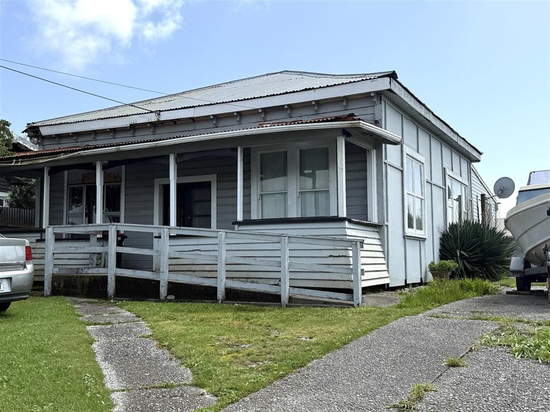 22 Blake Street, Blaketown, Greymouth - Carousel 1