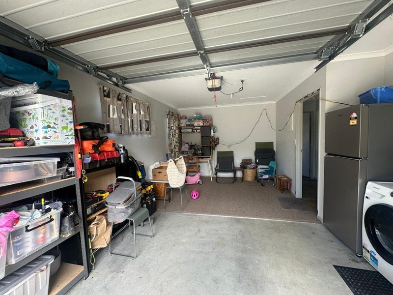 244C Rosebank Road, Avondale, Auckland - Carousel 15