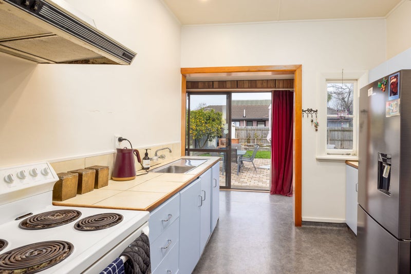 6 MacKenzie Avenue, Woolston, Christchurch - Carousel 2