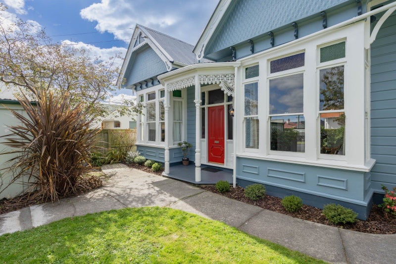 55 Queens Drive, Saint Kilda, Dunedin - Carousel 1