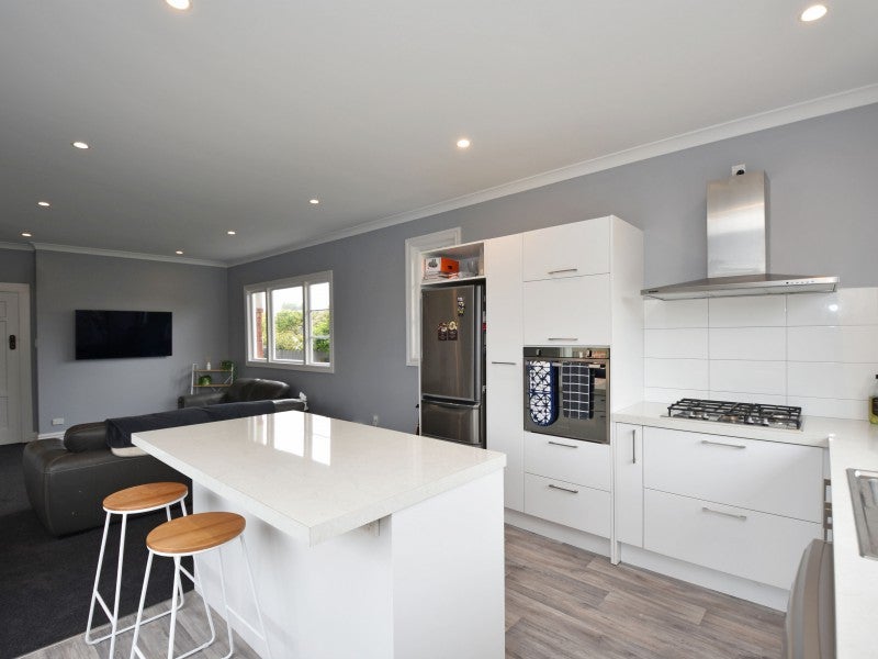 14 Murphy Street, Strathern, Invercargill - Carousel 1