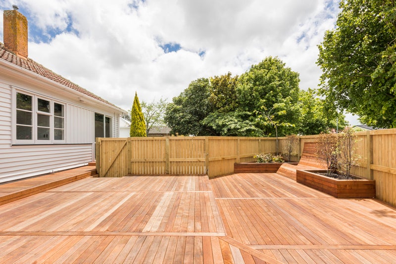 28 South Street, West End, Palmerston North - Carousel 2