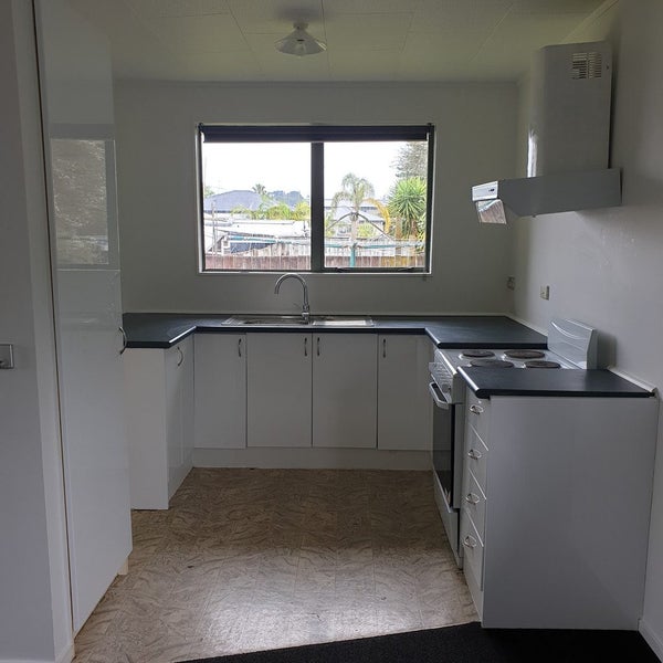 31B Springs Road, Parakai, Helensville - Carousel 2