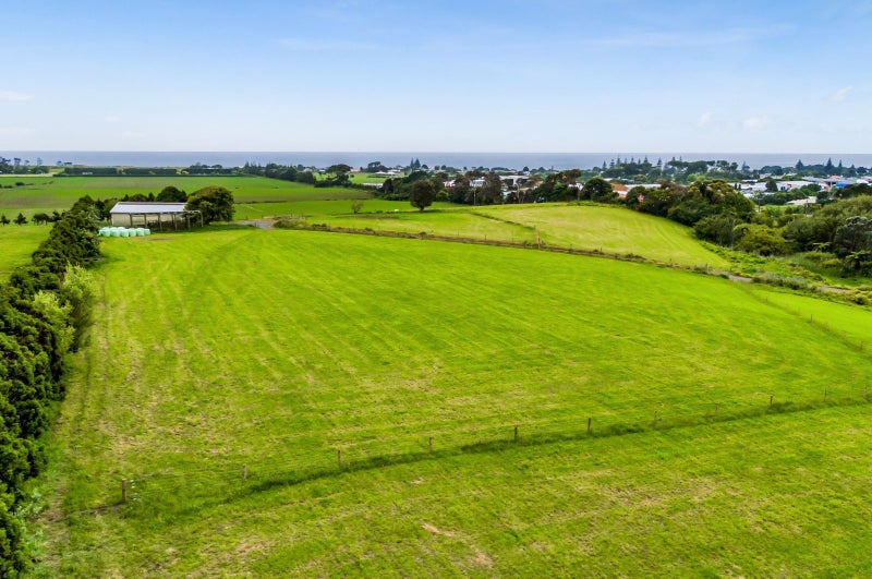 17 Ranfurly Street, Waitara, Waitara - Carousel 17