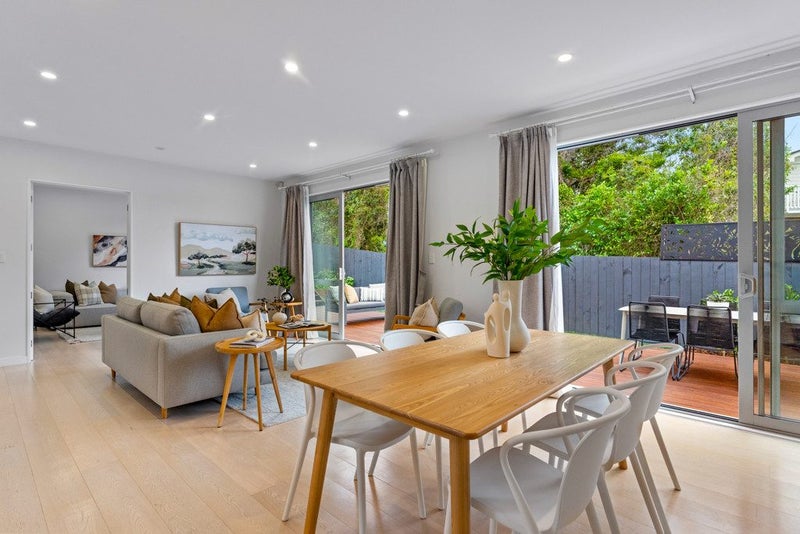 10B Rutherford Terrace, Meadowbank, Auckland - Carousel 1