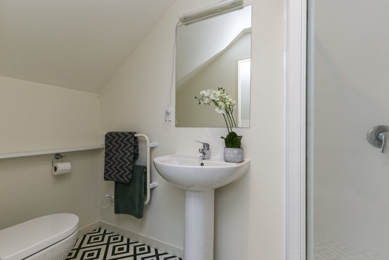 4/111 Coromandel Street, Newtown, Wellington - Carousel 12