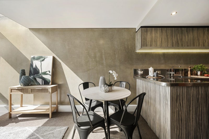 8/307 Willis Street, Te Aro, Wellington - Carousel 1