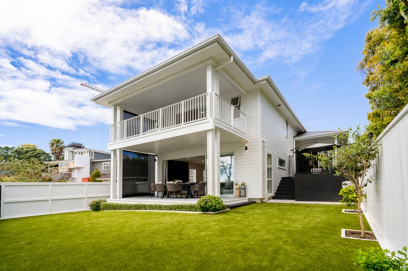 39A Rutherford Terrace, Meadowbank, Auckland  - Carousel 2