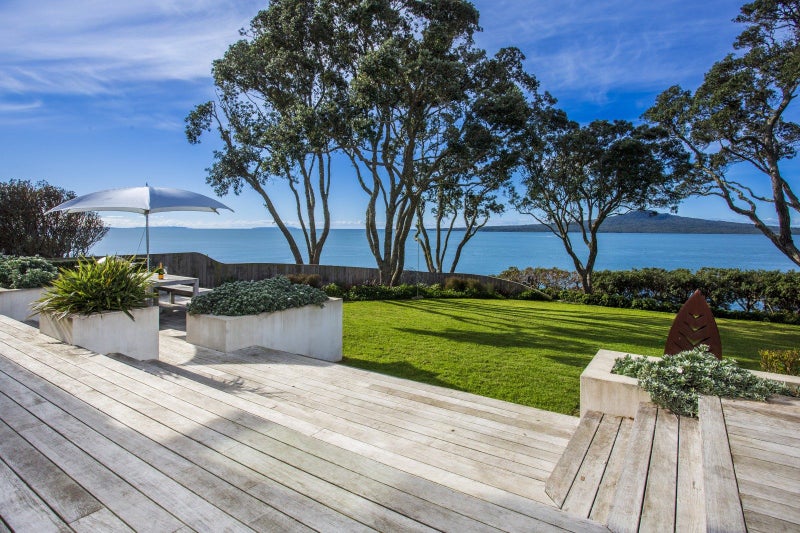24 Hamana Street, Narrow Neck, Auckland - Carousel 1