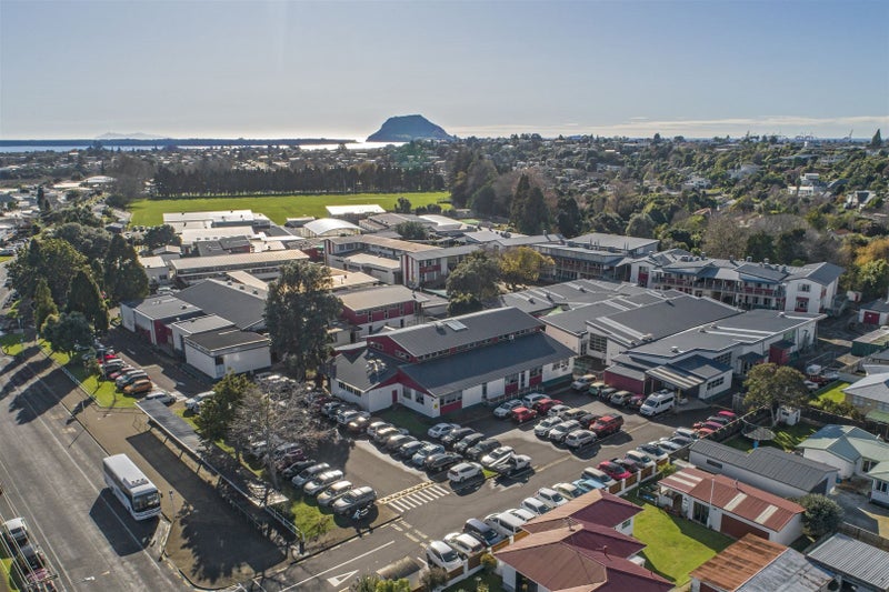 44 Windsor Road, Bellevue, Tauranga - Carousel 1