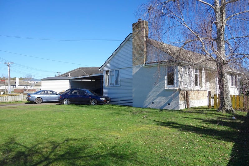 27 Tennyson Road, Enderley, Hamilton - Carousel 2