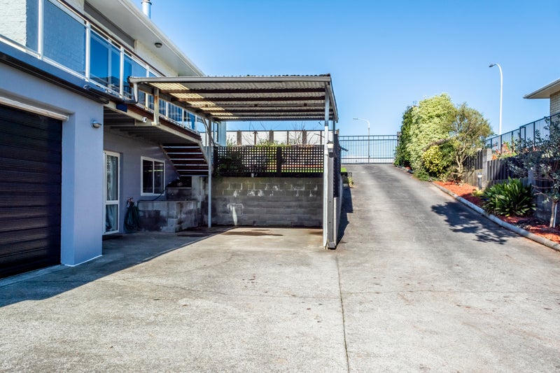 127 Parklands Avenue, Bell Block, New Plymouth - Carousel 2