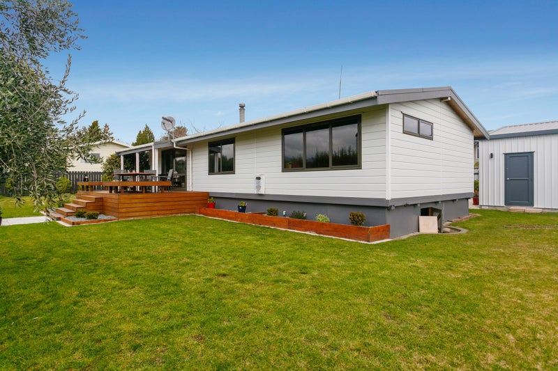 11 Grace Crescent, Richmond Heights, Taupo - Carousel 1