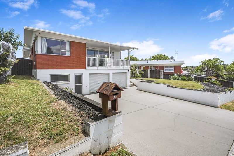 51 Russleigh Drive, Dinsdale, Hamilton - Carousel 1